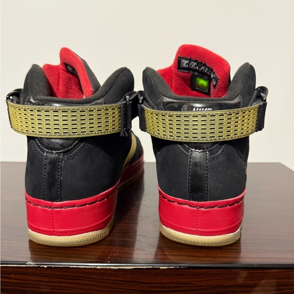 Nike Air Jordan Fusion 5 Men's Size 12 Black Red Athletic Shoes 318608-062 - Picture 4 of 5